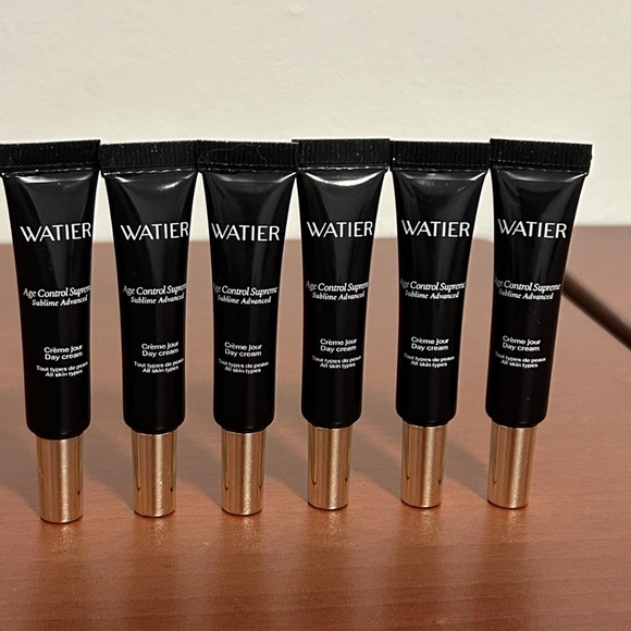 6 pack Lise Watier Age Control Supreme Sublime Advanced Day Cream 3ml - Picture 2 of 4